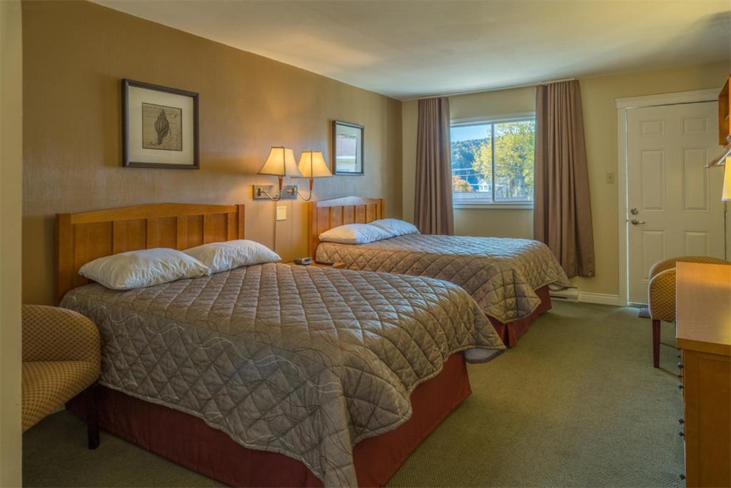Alpine Motor Inn Alma Luaran gambar